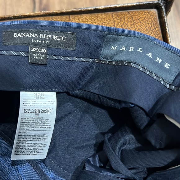 Like New Banana Republic Dress Italian 100% Wool Fabric Slim Fit Marlane Pants! - Picture 4 of 8